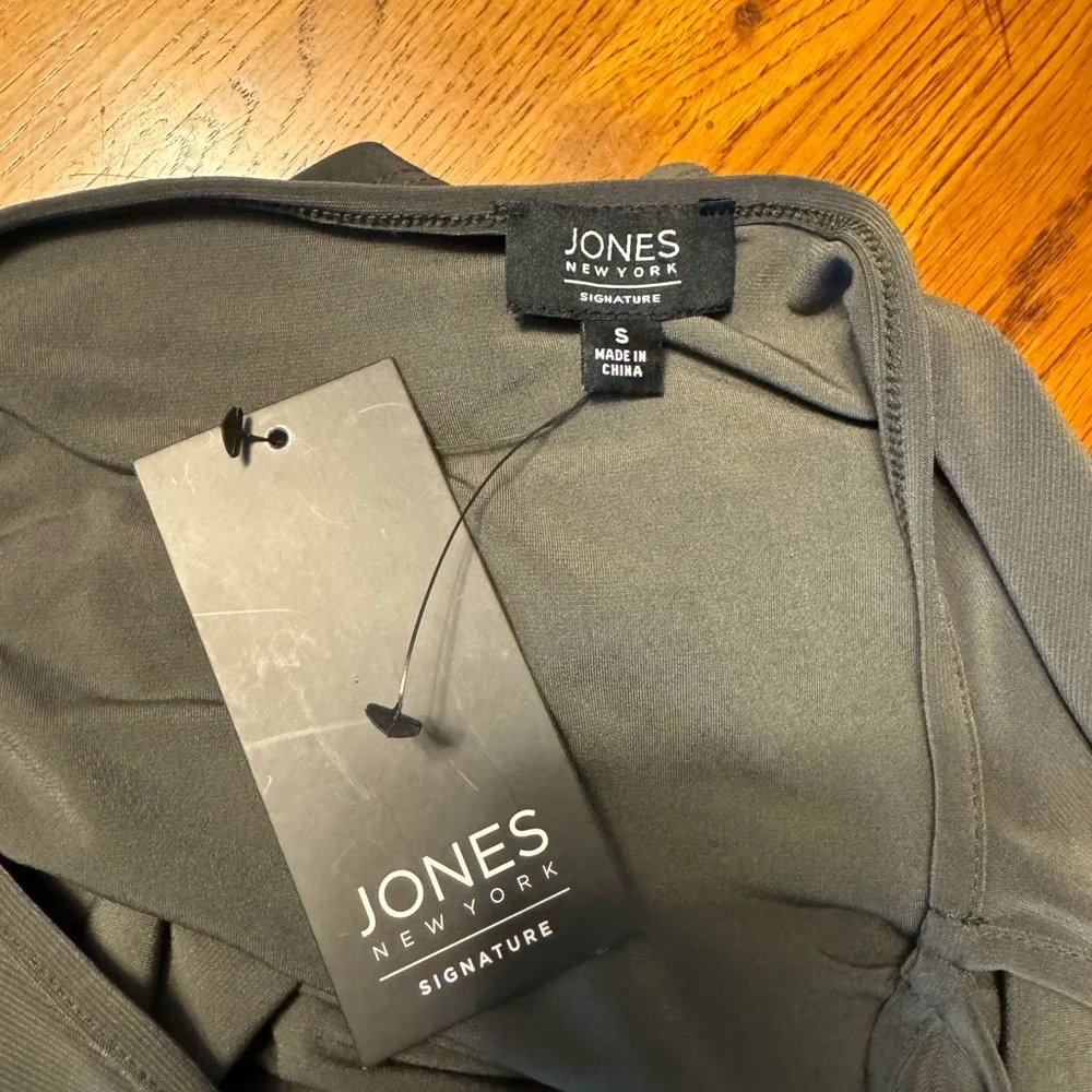 Jones New‎ York Shirt SZ SM NWT